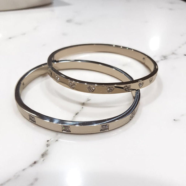 Elegant Silver bangle with Zirconias - MCA Design by Maria