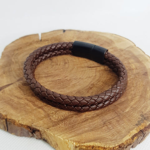 Stylish Faux-Leather Bracelet - MCA Design by Maria